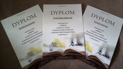dyplomy laureatów